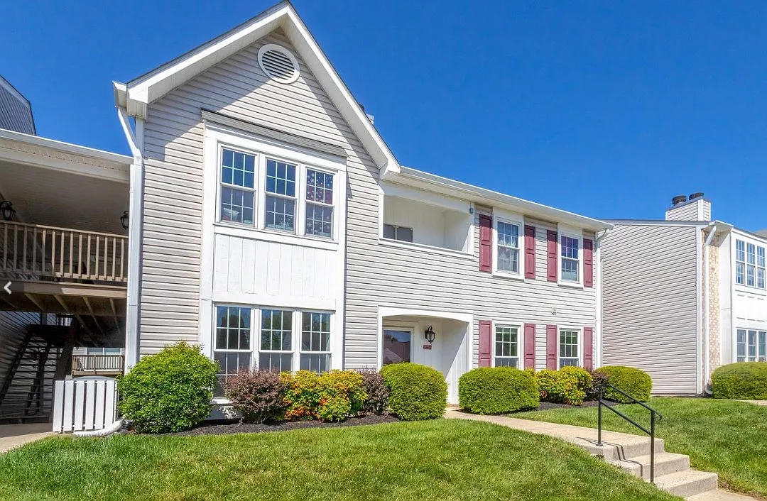 Building Photo - 7825 Harrowgate Cir #8
