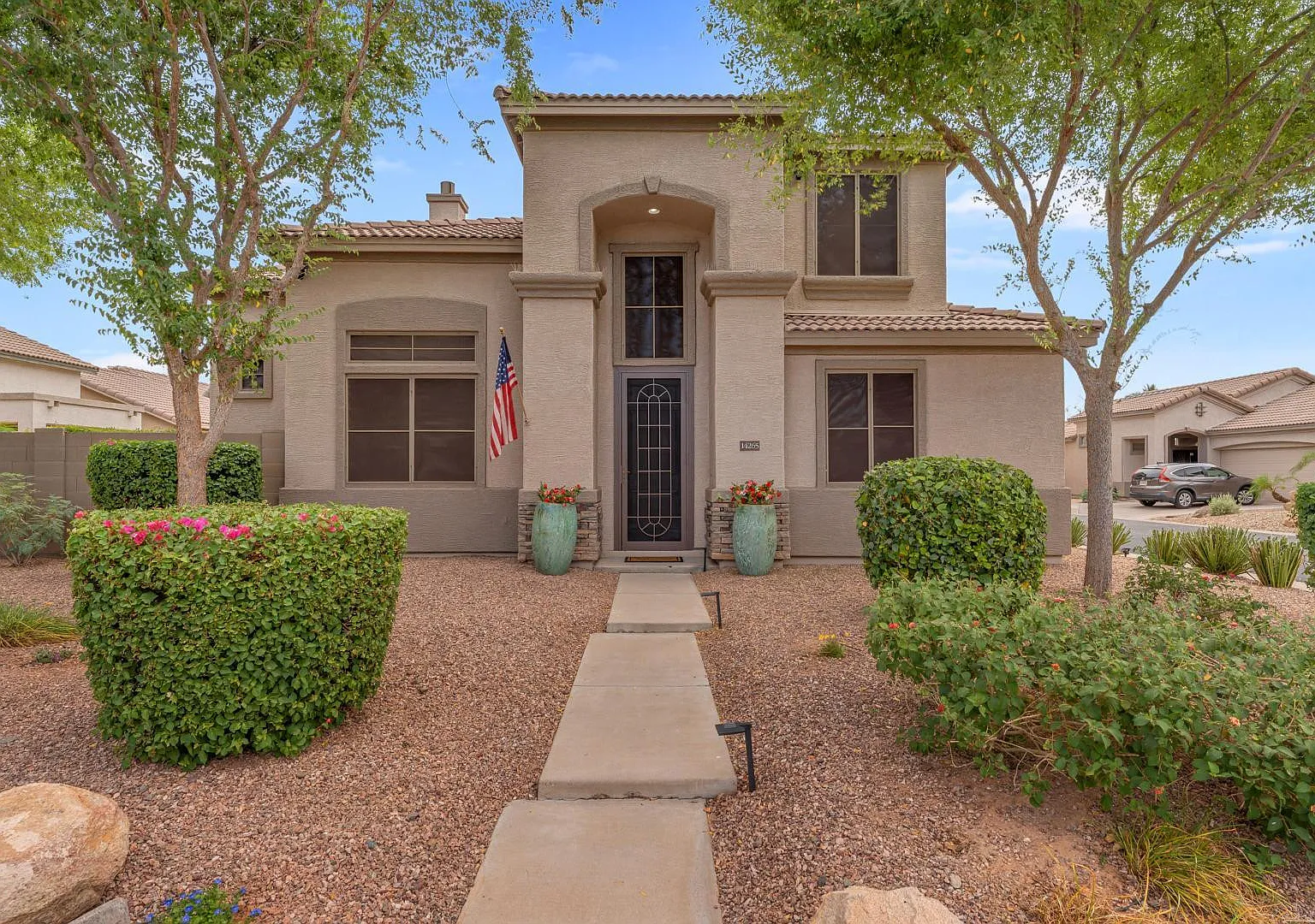 3 bed, 3.0 bath, 1655 sqft, $2,295 — Photo 1