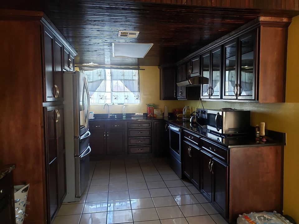 2nd image of 5844 W Campbell Ave