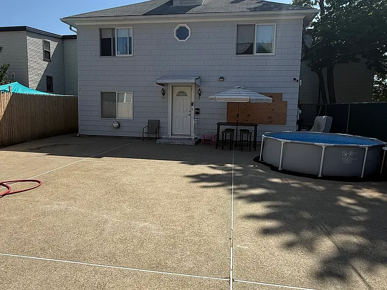 West St — Photo 1