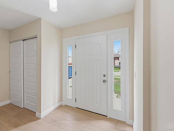 4th image of 1111 Westfield Dr