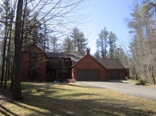 18 Eagleshead Rd, Ithaca, NY 14850