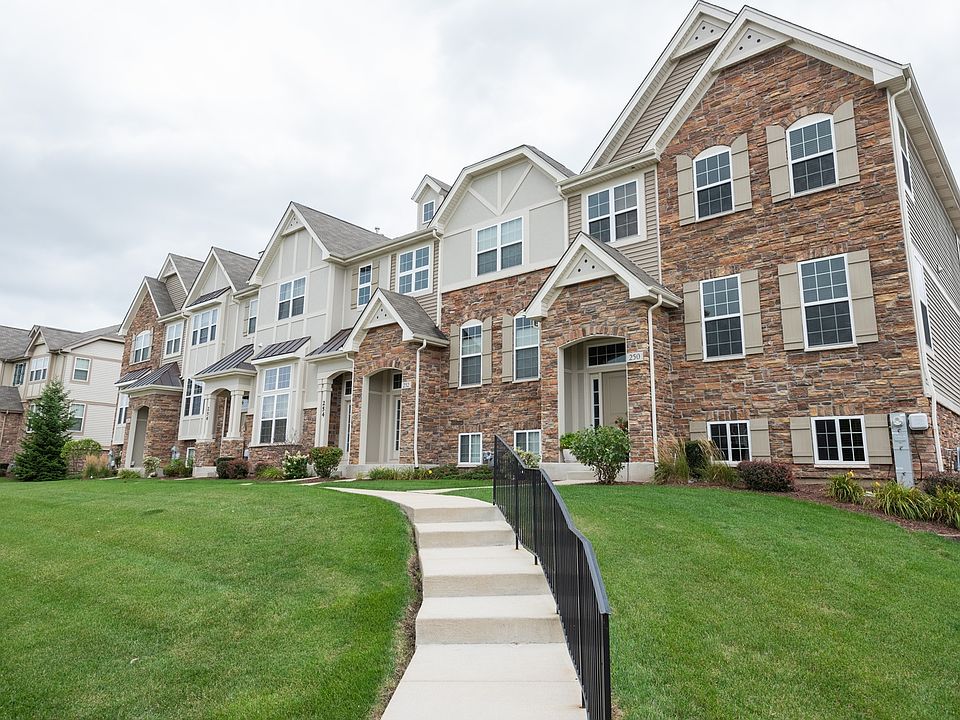 1st image of 250 Bennett Dr
