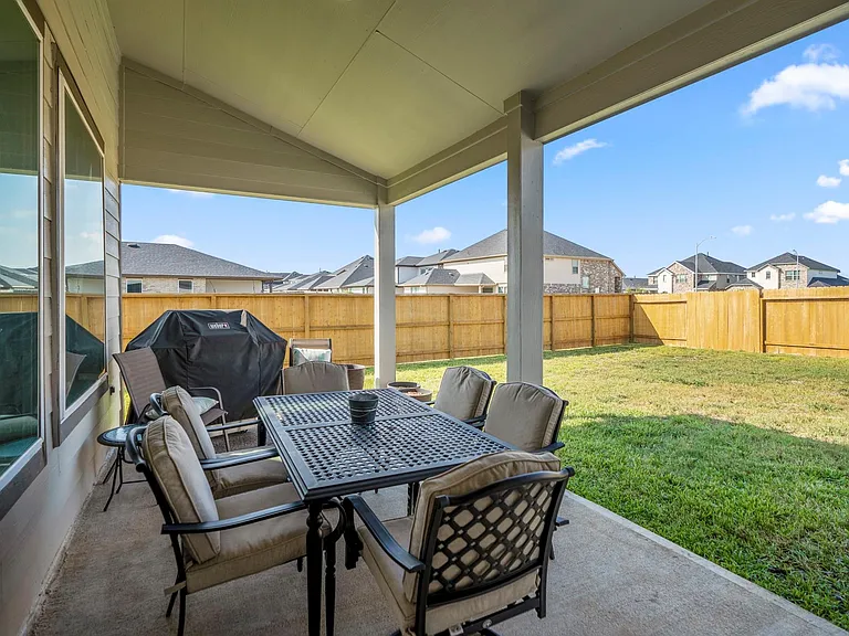 28458 Hazel Trl — Photo 44
