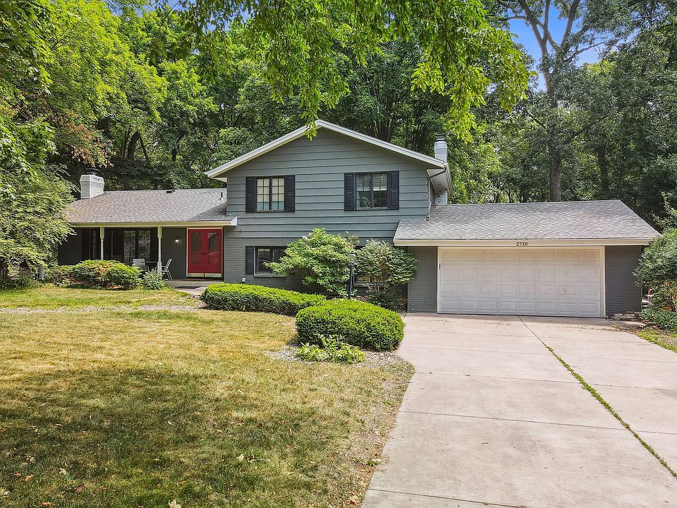 1st image of 2710 Urbandale Ln N