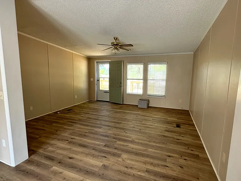 3153 Huckabee Trl — Photo 3
