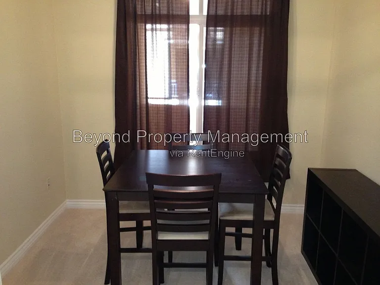 9263 Regents Rd #B209 — Photo 9