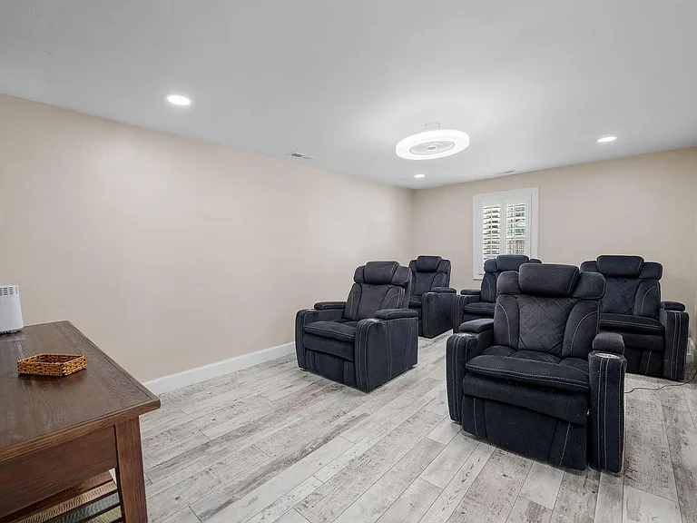 2624 Long Creek Dr — Photo 27