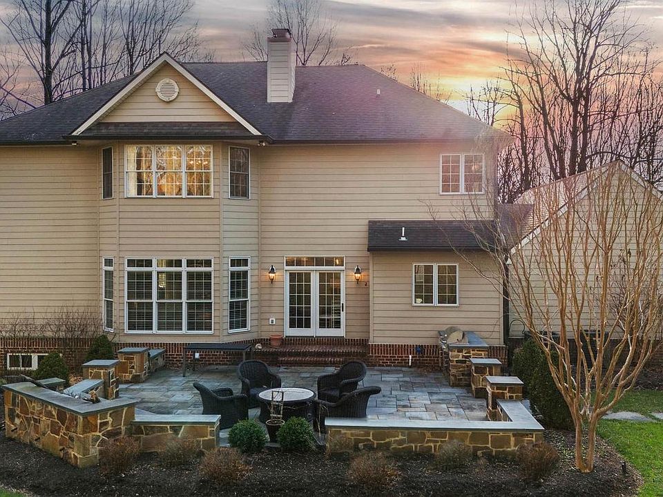11 Hillsyde Ct, Cockeysville, MD 21030 | Zillow