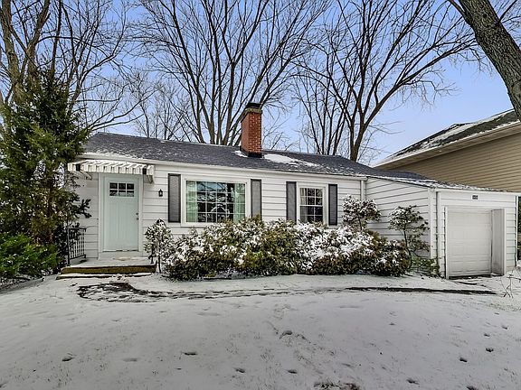 3rd image of 1456 Arbor Ave