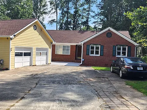 6108 Williams Rd Photo 1