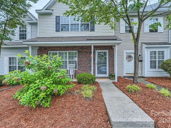 12211 Paperbark Cir, Charlotte, NC 28277