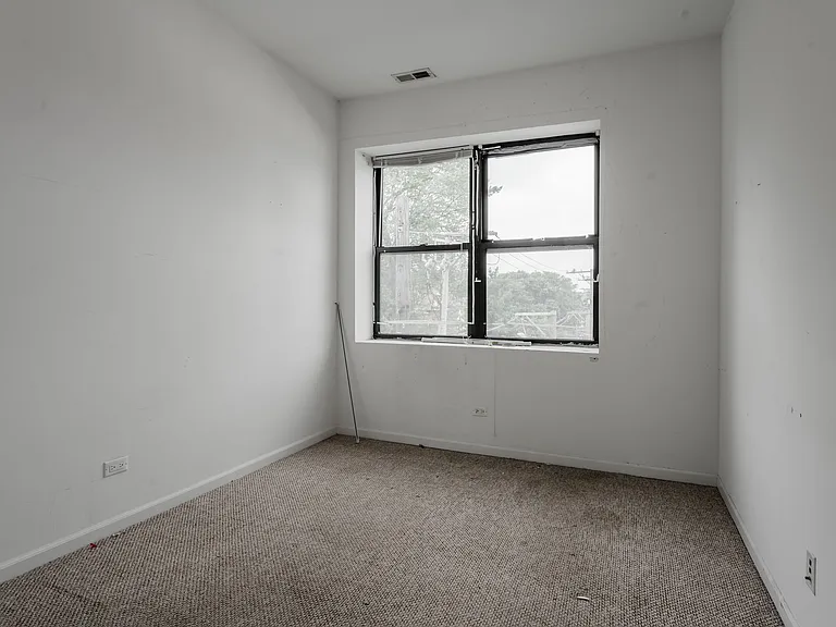 1219 W Foster Ave #1 — Photo 5