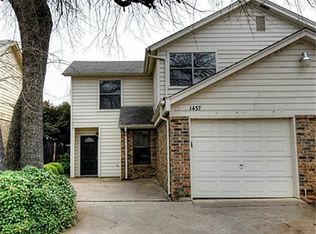 1437 Palmnold Cir E, Fort Worth, TX 76120