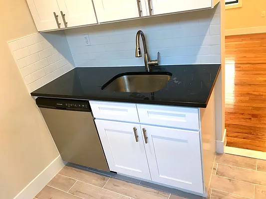 Rented by Vass Stevens Group | media 37