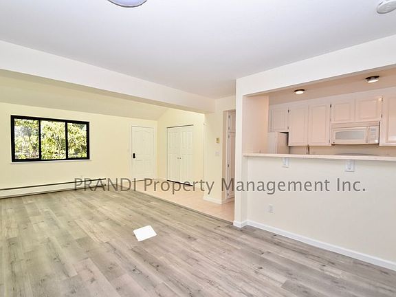 3rd image of 41 Ashford Ave