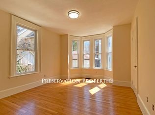 10 Peabody St, Newton, MA 02458