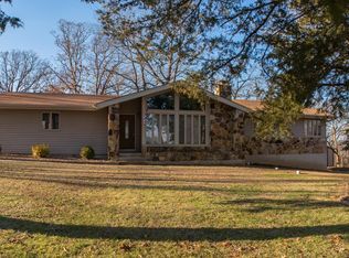 32631 Camerons Ridge Rd, Warsaw, MO 65355