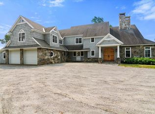 19 Old Town Rd, Bondville, VT 05340