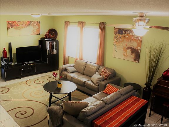5th image of 2324 NE 172nd St #0