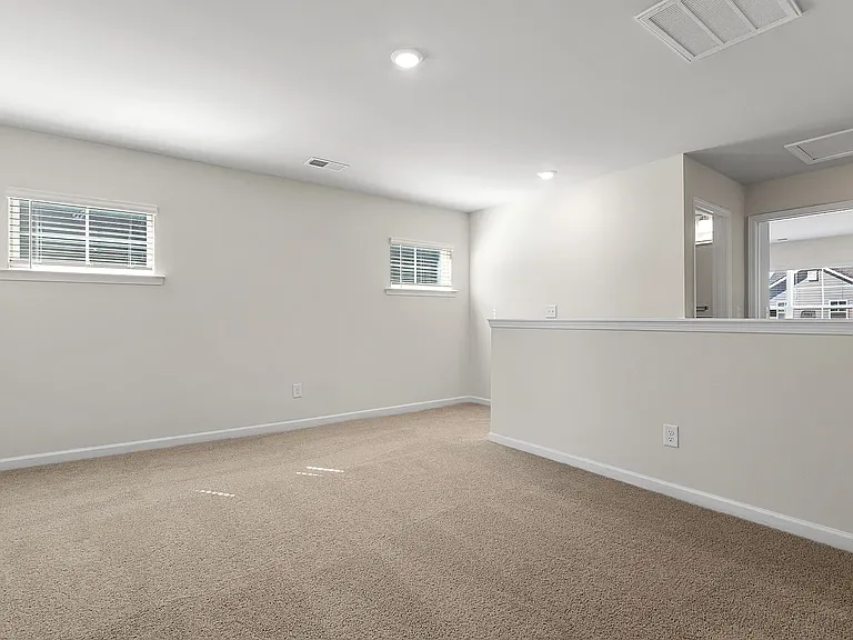 552 Corkscrew Ln — Photo 23