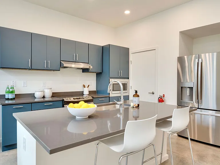 218 N Dillard St — Photo 18