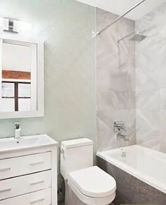 Rented by Uptown Flats LLC | media 4