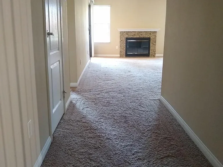 12095 Alta Carmel Ct #6 — Photo 8