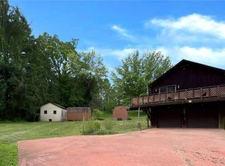 414 Whiteman Hill Rd, New Martinsville, WV 26155