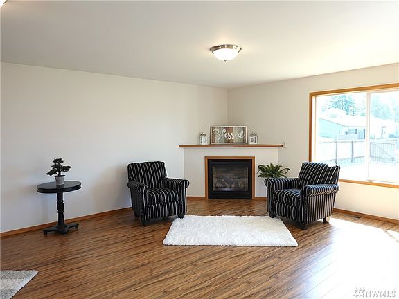 4th image of 309 S 5th St