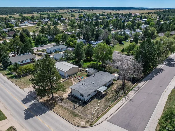 396 W Elm Street, Elizabeth, CO 80107