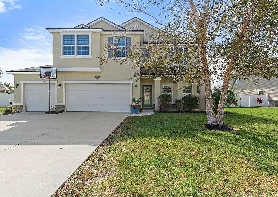 1st image of 85384 Amaryllis Ct