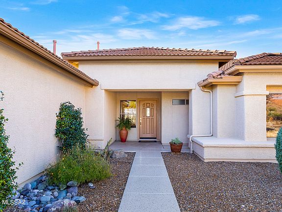 4th image of 63311 E Harmony Dr