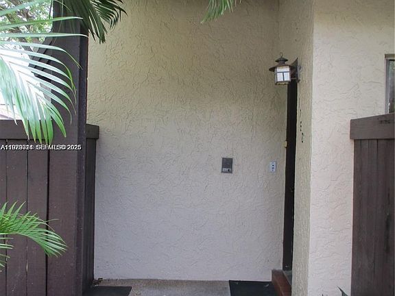 3rd image of 1760 Bayberry Dr