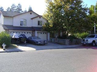 3805 N Brix Ave, Fresno, CA