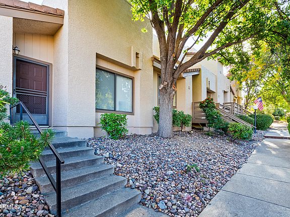 2nd image of 2160 RESORT Way S #H5