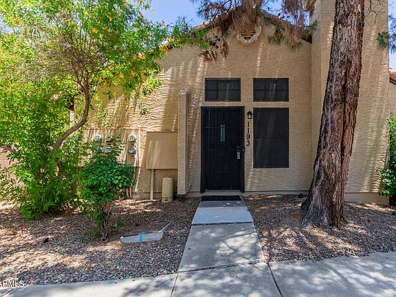 3rd image of 921 W UNIVERSITY Drive #1193