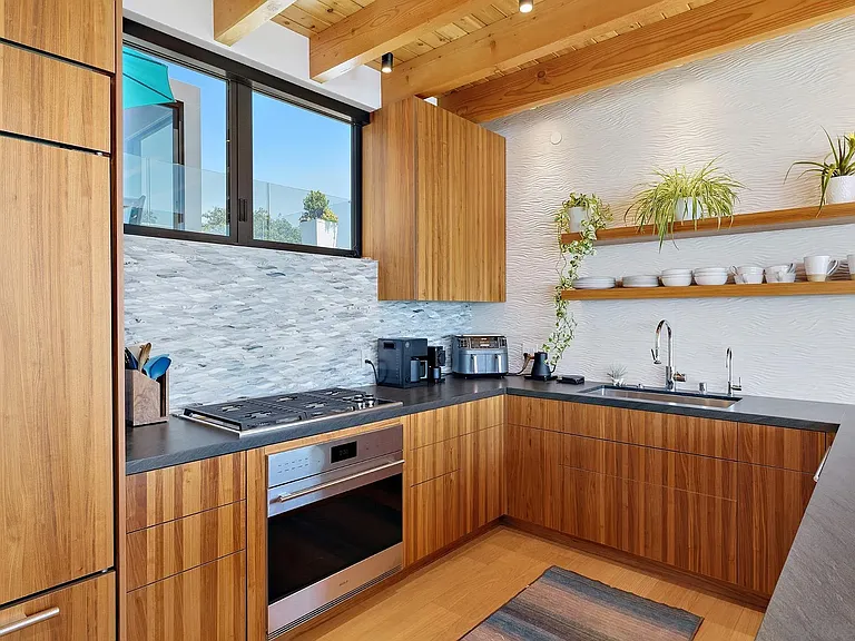 1537 San Elijo Ave — Photo 22