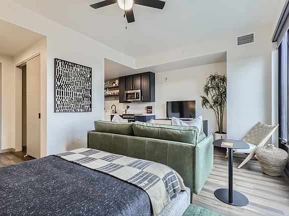 4th image of 2501 W 26th Ave #835