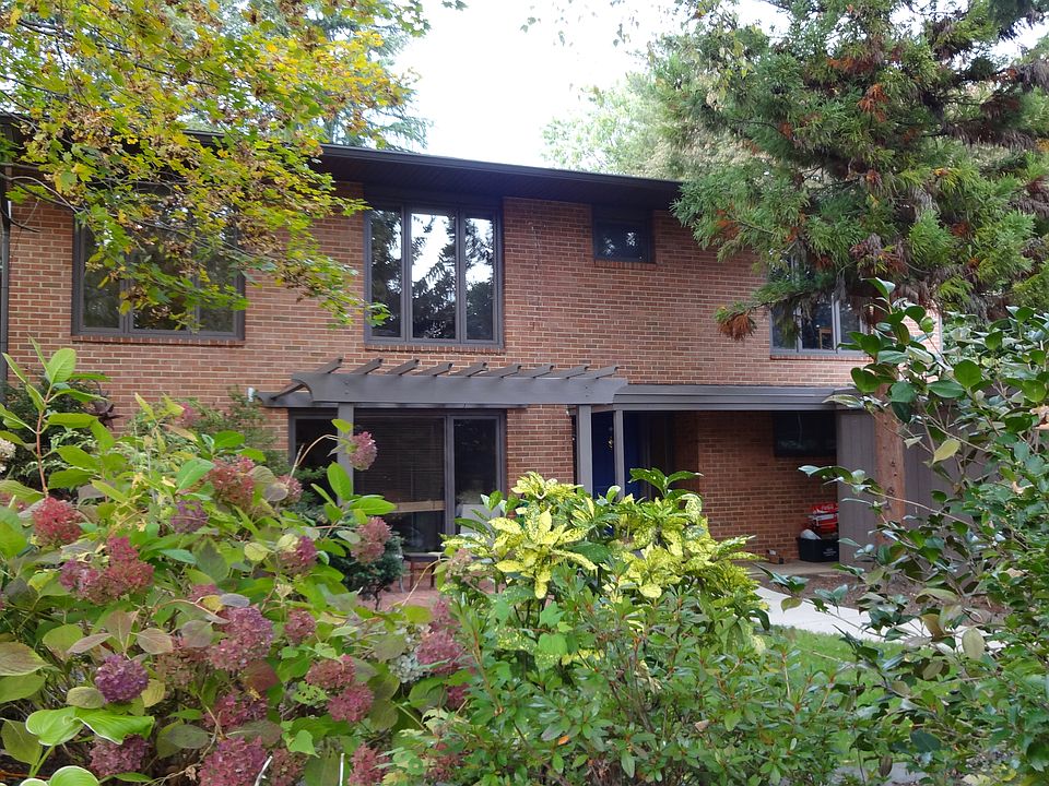 1st image of 1636 Wrightson Dr