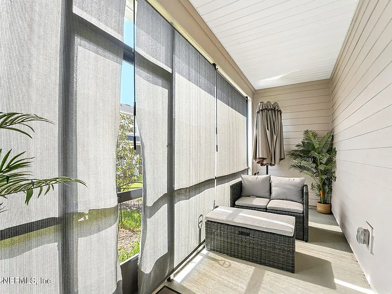 2160 Windward Cay Ln — Photo 29