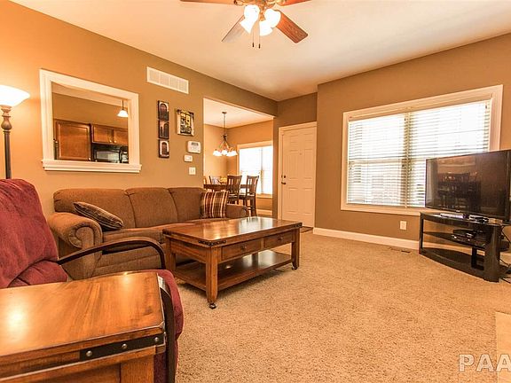 3rd image of 11217 Oakwood Dr #35