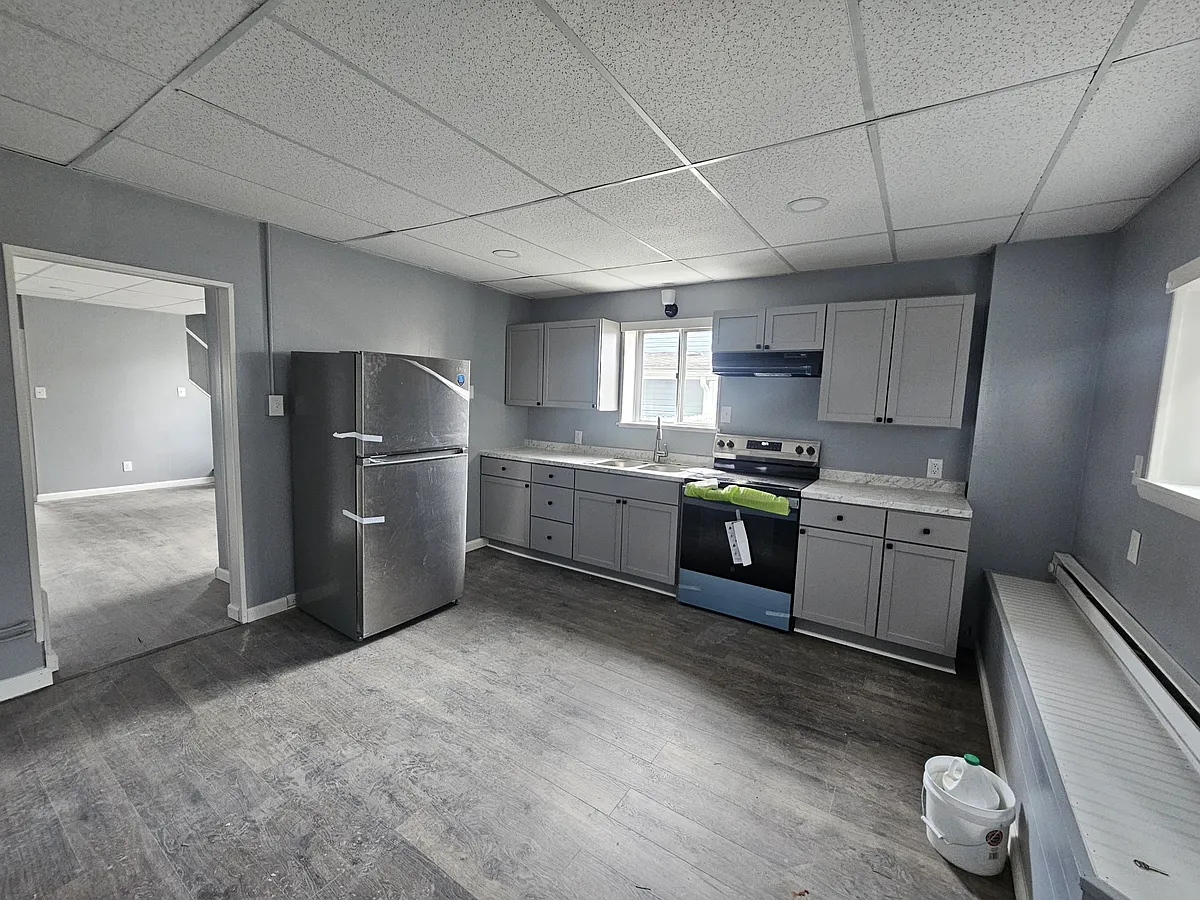 Building Photo - 620 Ridge St #1
