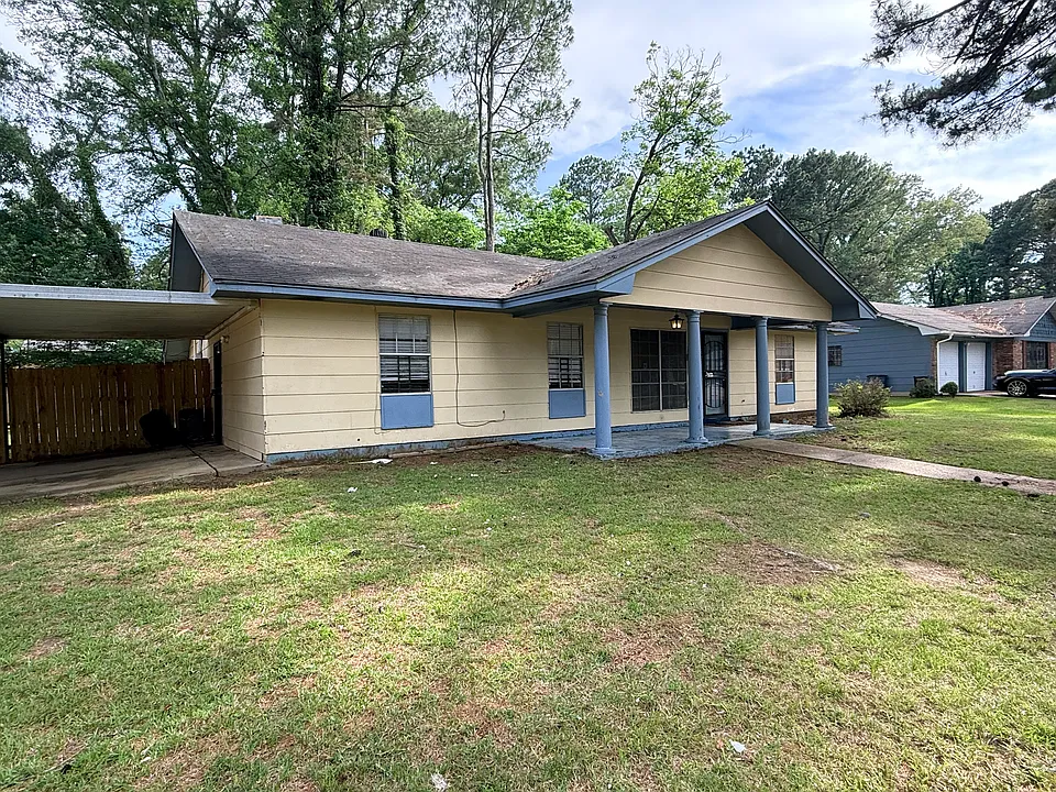 5705 Wildflower Dr