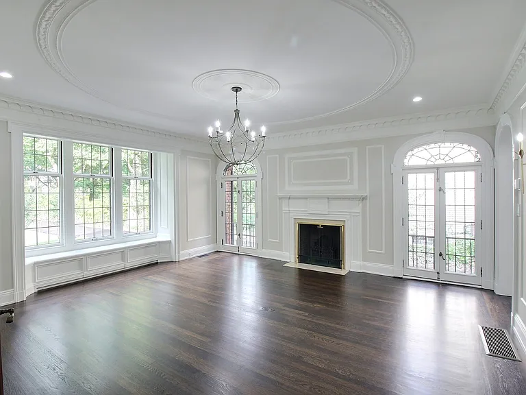 2970A Fairmount Blvd — Photo 5