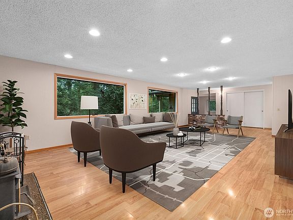 4th image of 39811 226th Avenue SE