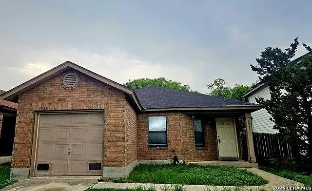9943 Sunset Pl — Photo 1
