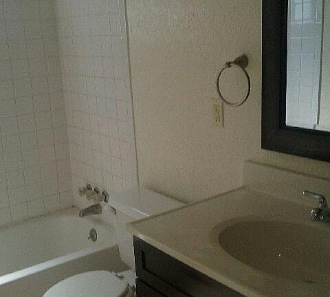 hallway full bathroom