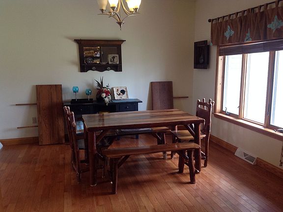 2nd image of 142 Blue Spruce Cr-  Treasure Lake