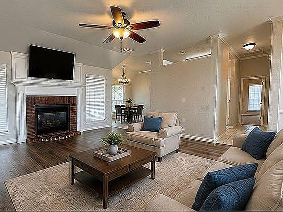 2nd image of 4013 Brownwood Ln